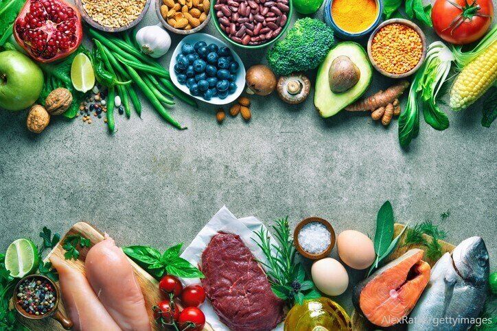 高齢になってからでは遅い！女性ホルモンの減少に負けない40代からの骨活食材