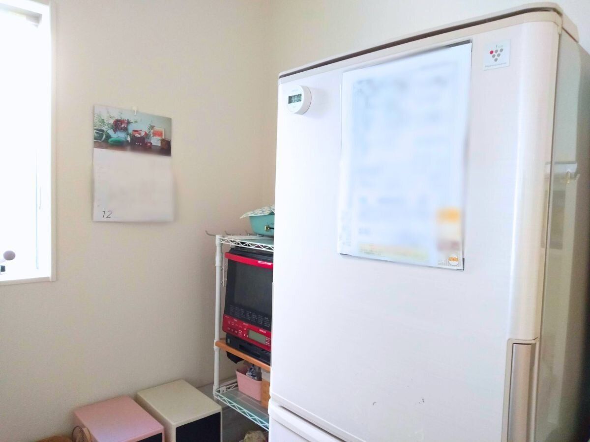 冷蔵庫のごちゃつきはプリントだけのせい！？すっきり見せるための見直しポイント3つ