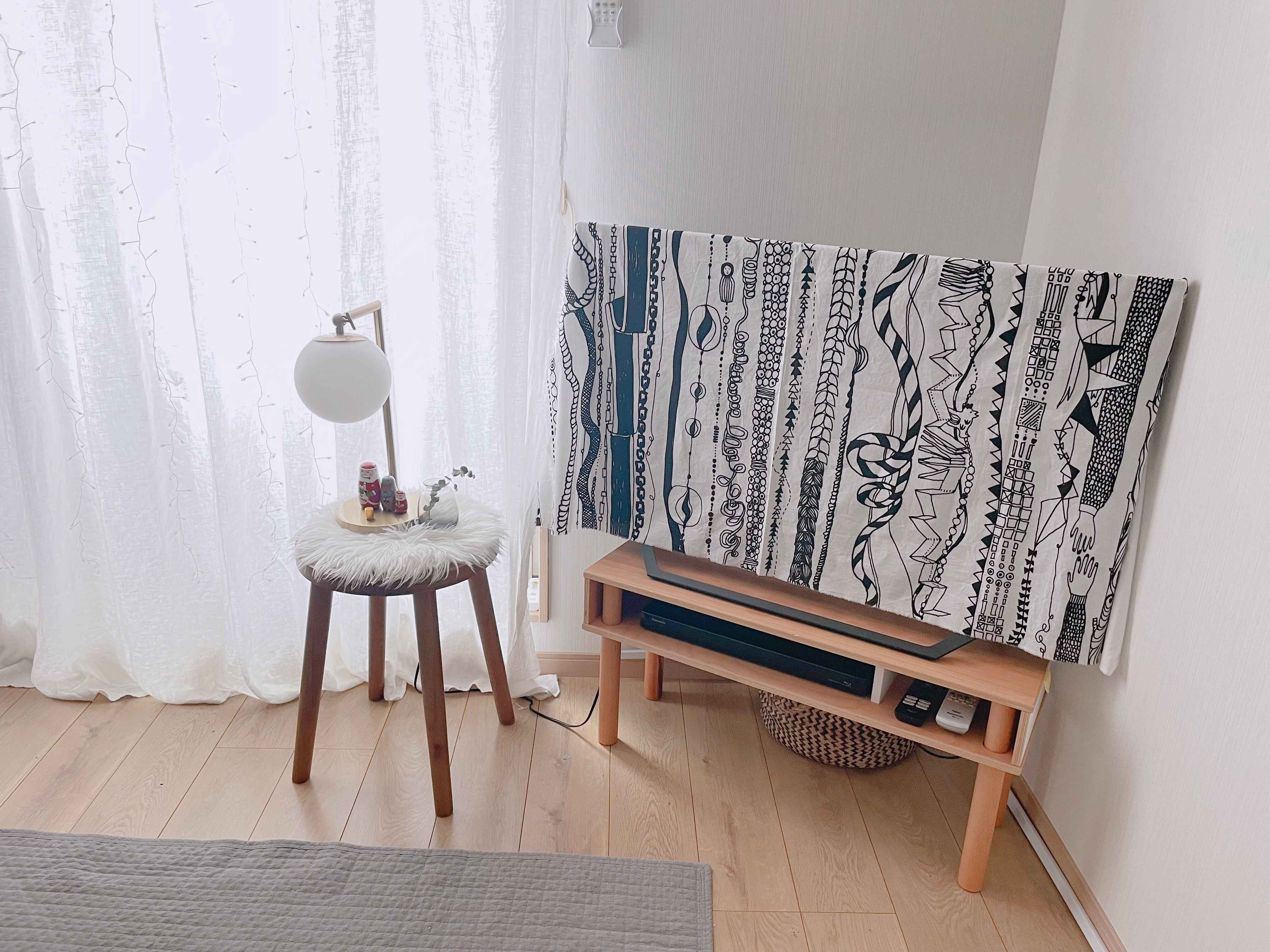 【転勤族のシンプリスト】後悔しないための「テレビ台選び」の条件3つ