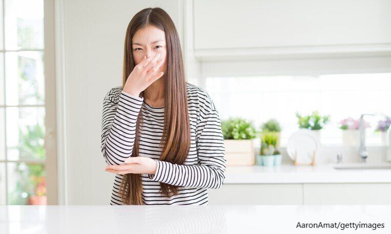 冬は「口臭」に注意!?ニオってしまう原因とすぐにできる予防方法を紹介