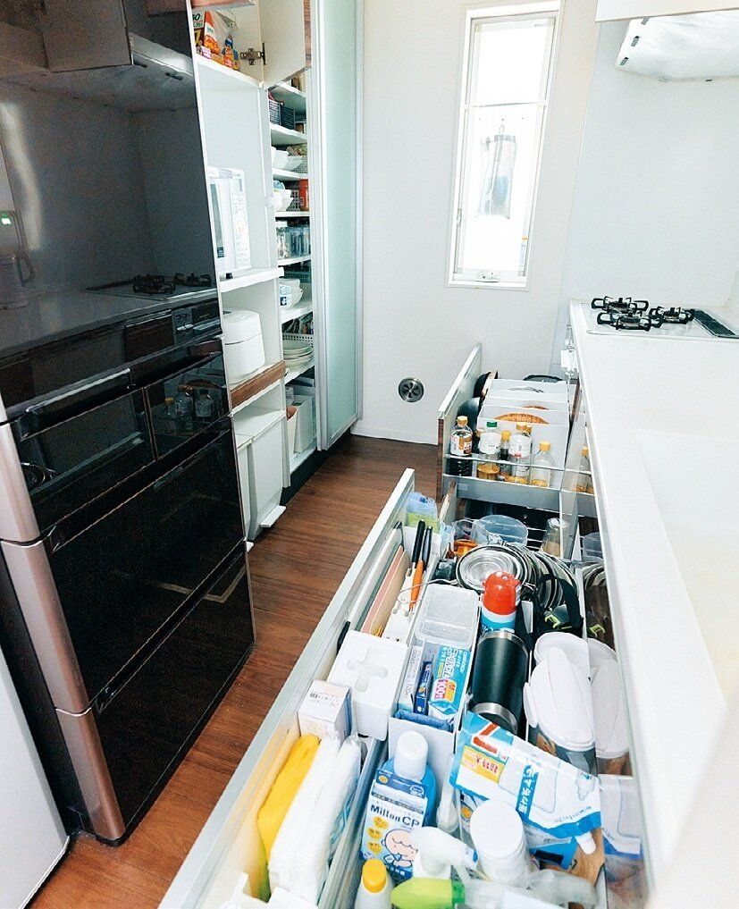 ポイントは『置く場所』古堅純子さんに聞く、実はいちばん難しいキッチンの片づけ方