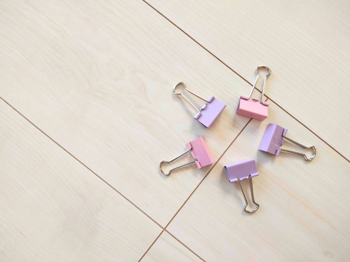 ダブルクリップ余っていない！？たった1分で洗面所の鏡裏収納が爆誕！