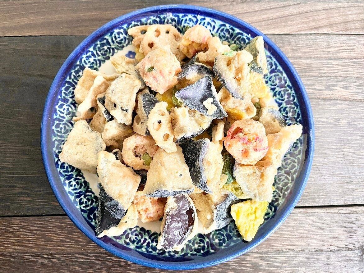 【ドンキ】野菜チップスの域を超えた！スナックだけど天ぷらでビックリ