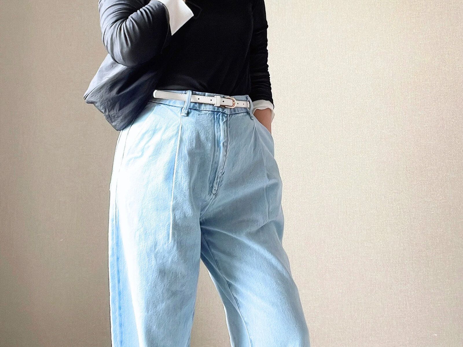 【ユニクロ】何これ！驚きの柔らかデニムがあるの知ってる？ラクなのに綺麗見えと話題！