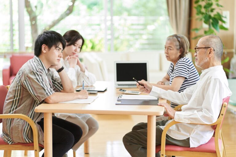 義母が合鍵で勝手に家へ入ってきて…実家に依存しすぎる夫＆過干渉な義実家、自分たちの家庭を守るために妻はどうすればいい？