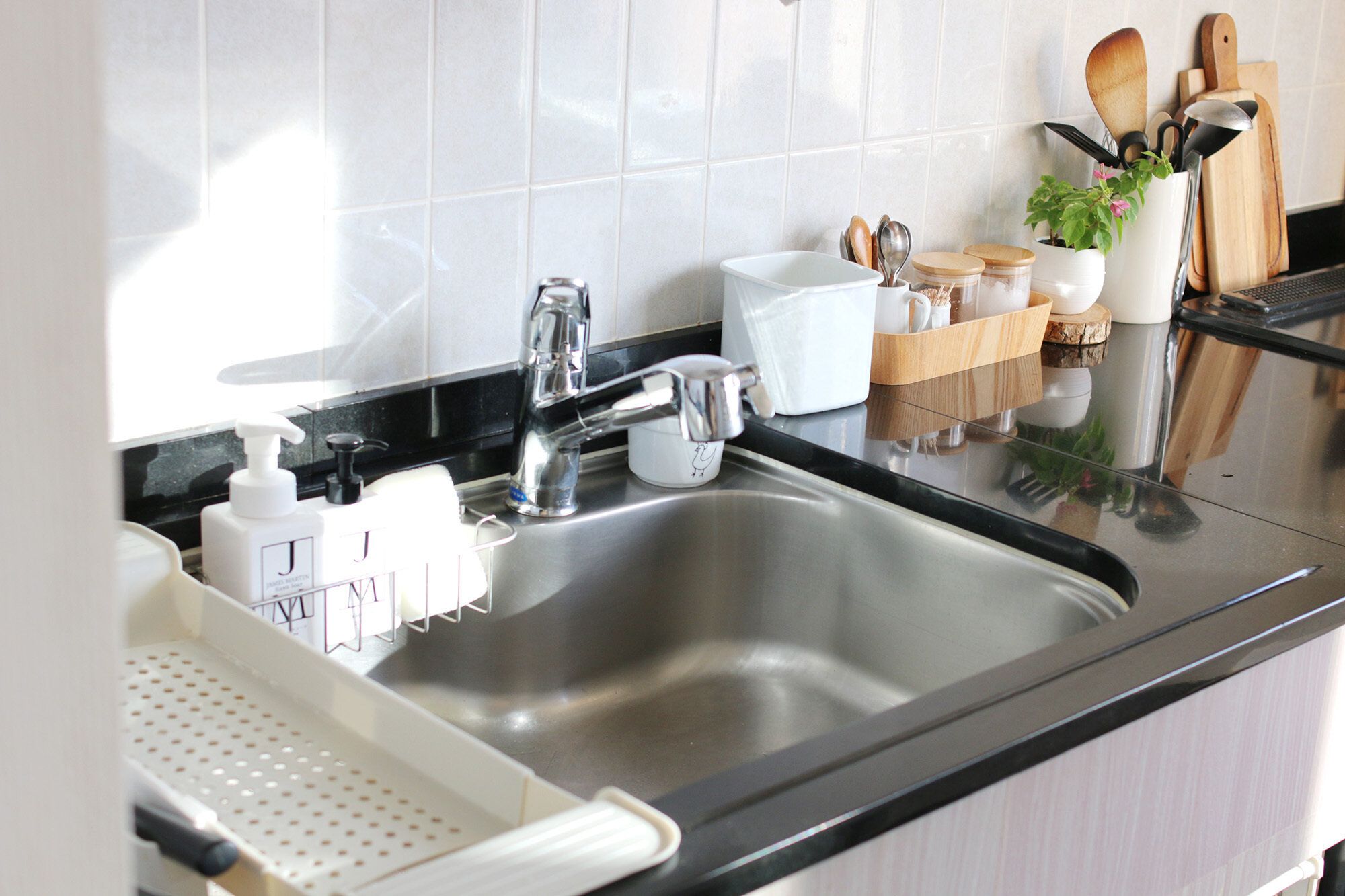 【掃除】汚れを溜めない・臭わせない！水まわりの掃除が劇的にラクになるコツ