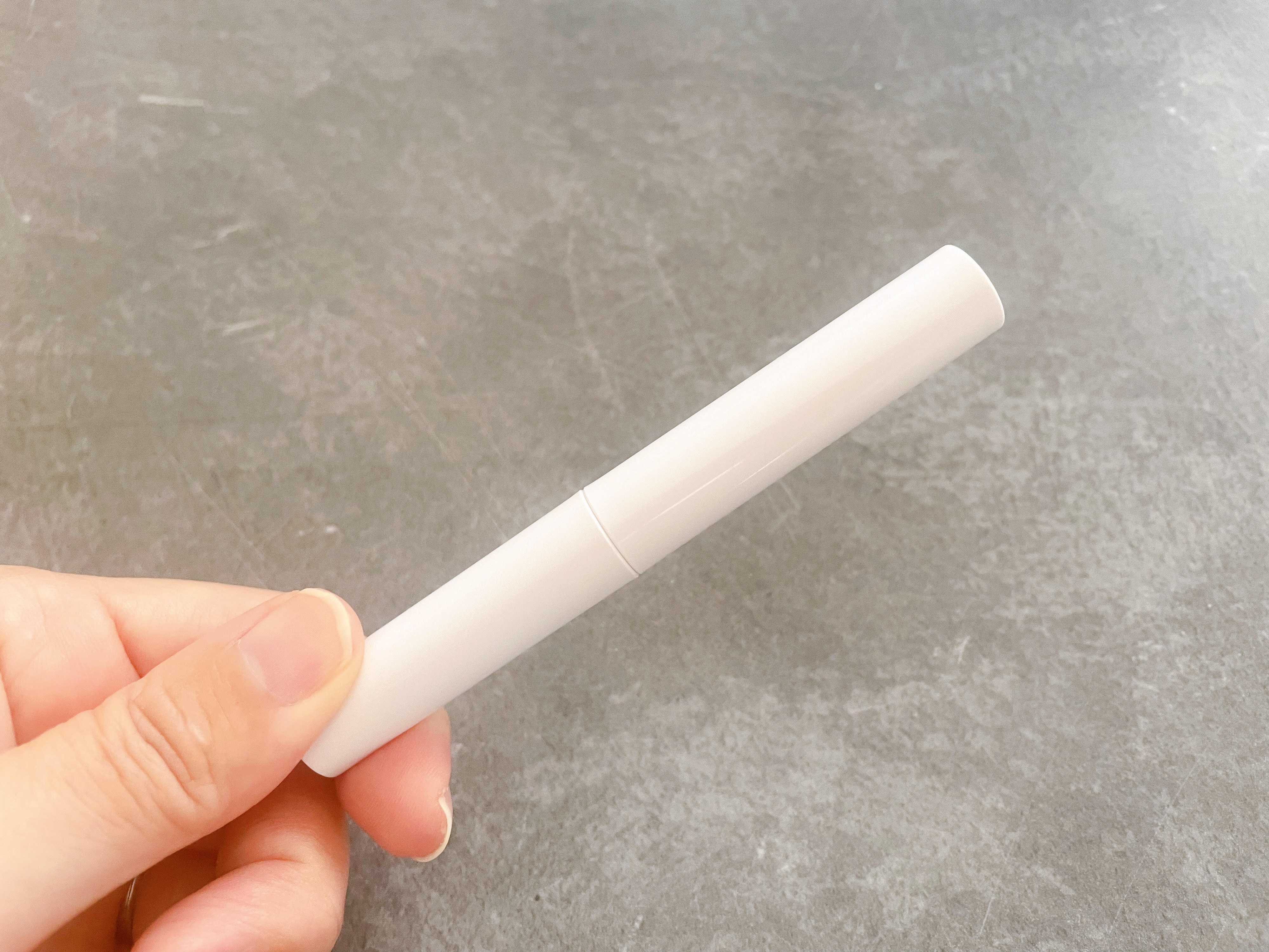 【ダイソー】イヤホンって掃除してる？小さな穴やケースの掃除に大活躍な「3in1クリーナー」