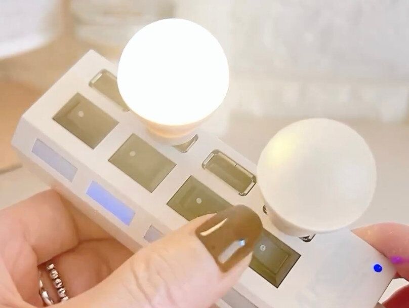 ダイソー…結構本気!?【ダイソー】「ホワイト×ベージュが高見え」「気になりすぎて2種類購入」話題のアイテム