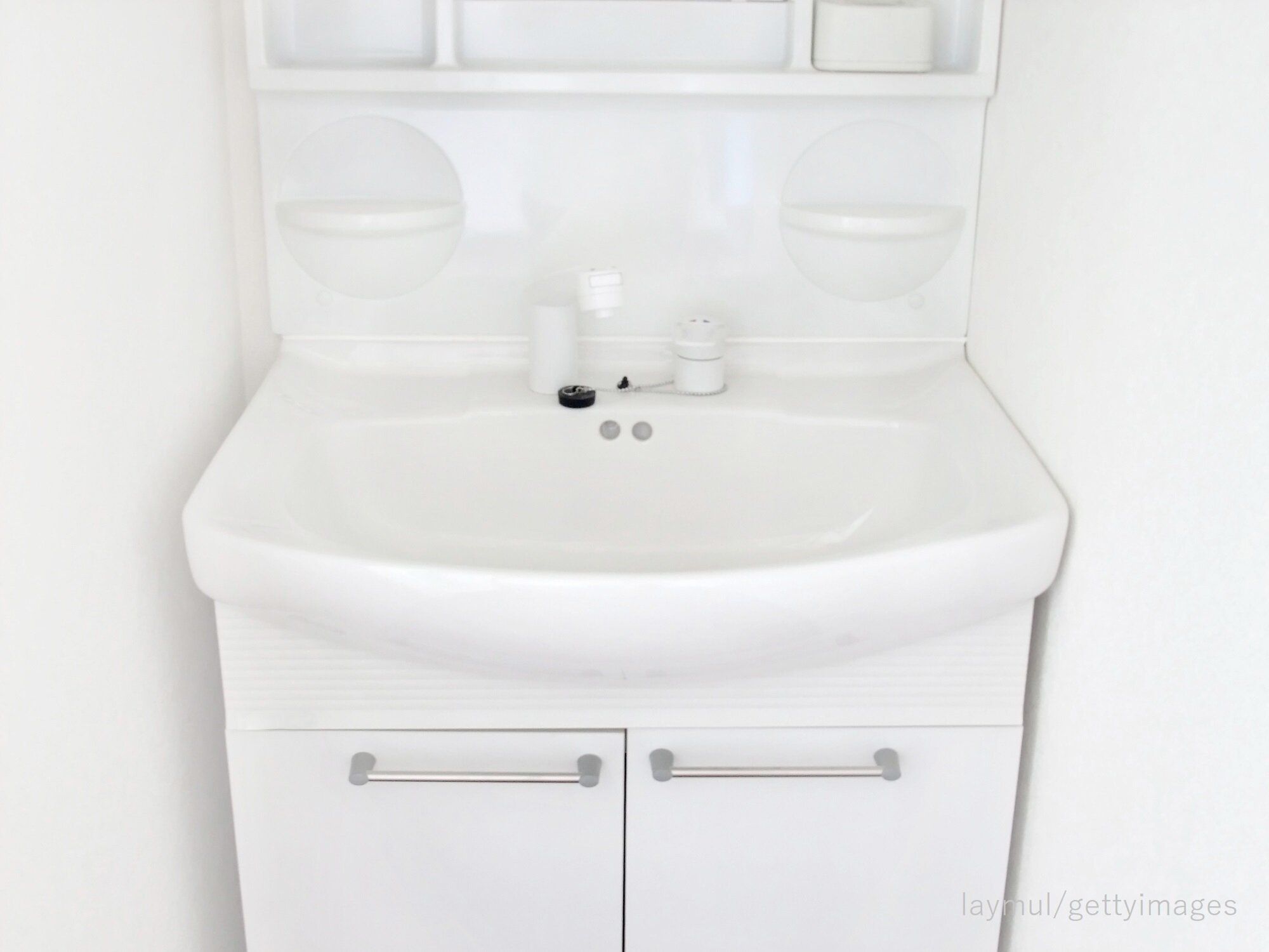 洗面所におすすめの洗剤6選｜パーツごとの掃除方法や便利なアイテムも紹介