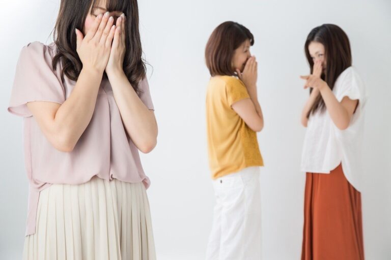 子どもにまで影響が…衝撃「ママ友いじめ」の恐ろしすぎる実態！ターゲットにされたらどうすればいい？