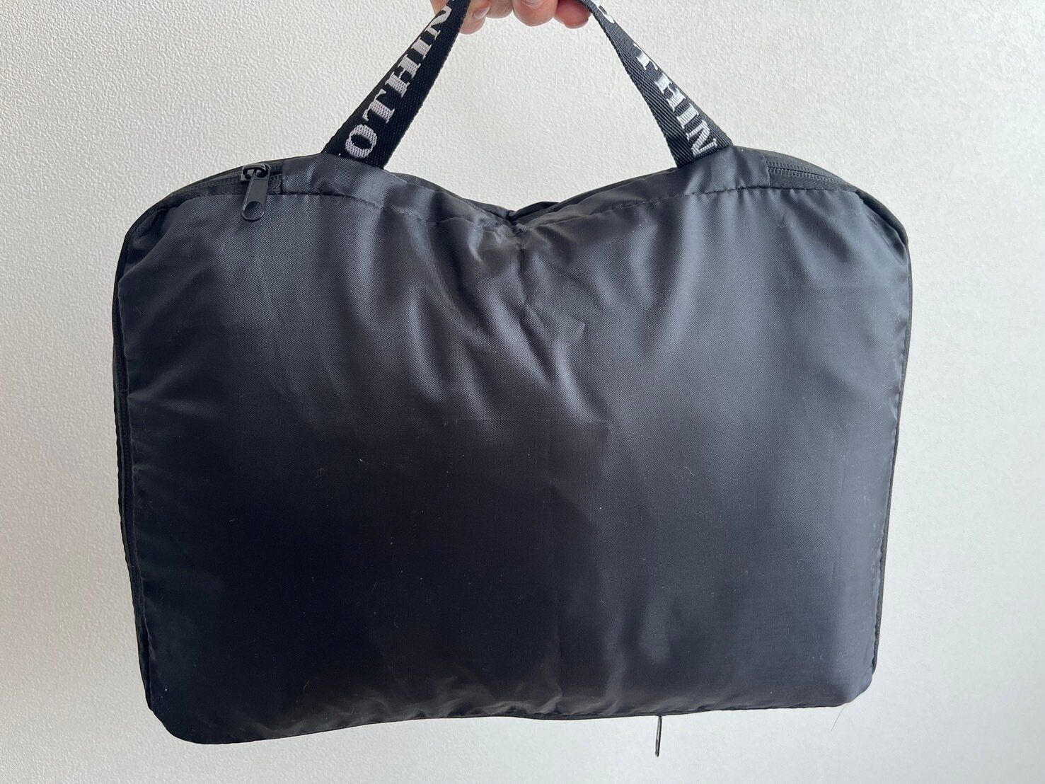 【キャンドゥ】頼れる旅のお供！圧縮ケースでかさばる衣類をコンパクトに