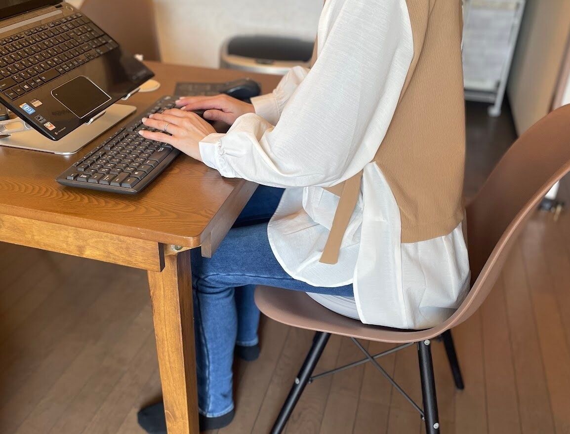 【ニトリ】バランスボールやめた！コンパクトなバランスクッションで日常をエクササイズに！