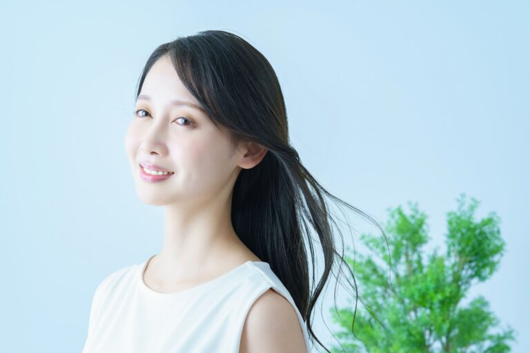 －5歳の若見えを目指すならツヤ髪ゲットが◎ブロー、下準備、仕上げを解説