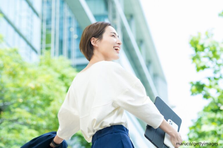 たった3つの簡単ルールで年齢より老けて見えるおばさんにならない！40代のファッションテク