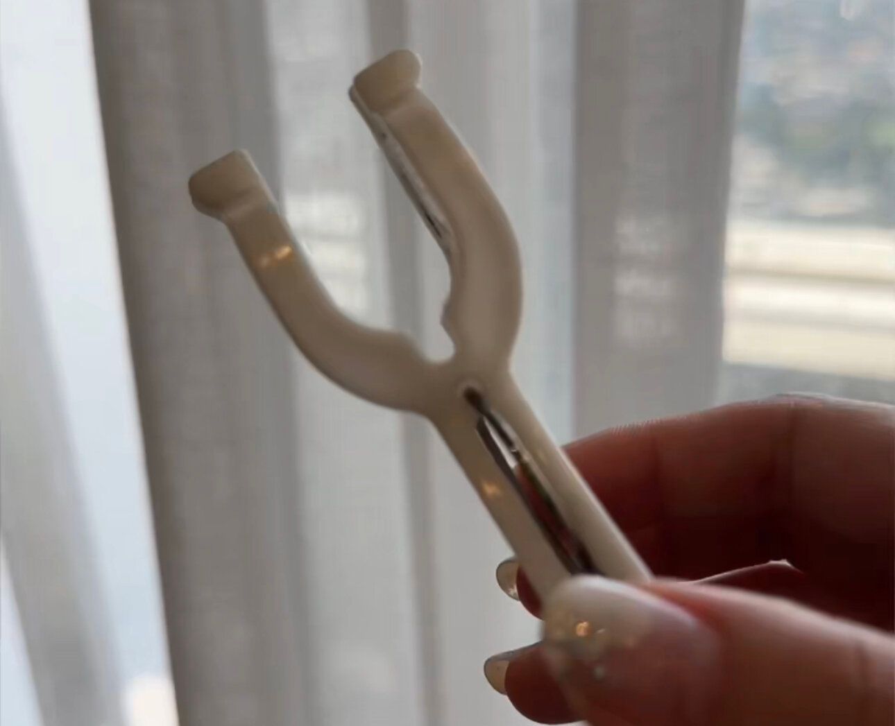 【ライフハック】洗濯だけじゃもったいない！洗濯ばさみの活用術とは！？