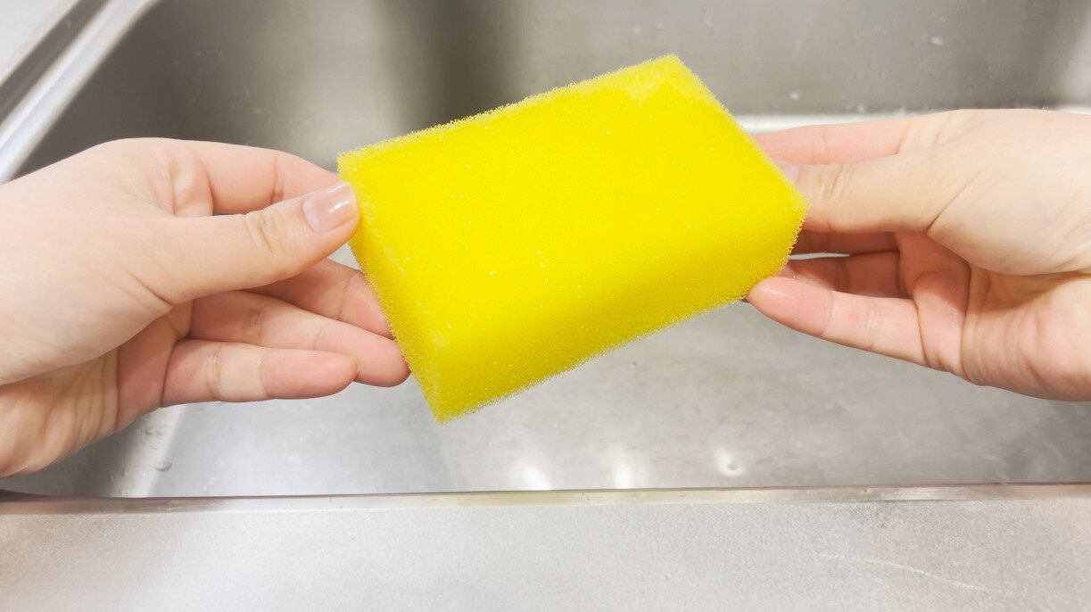 キッチンスポンジの除菌テクニック！清潔を保ちながら菌を防ごう