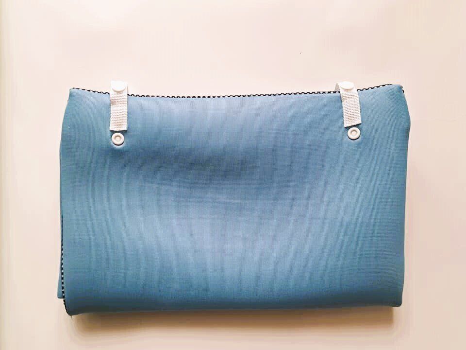 旅行に！大人気なアイテム【ワークマン】そのまま洗える三つ折メッシュポーチ