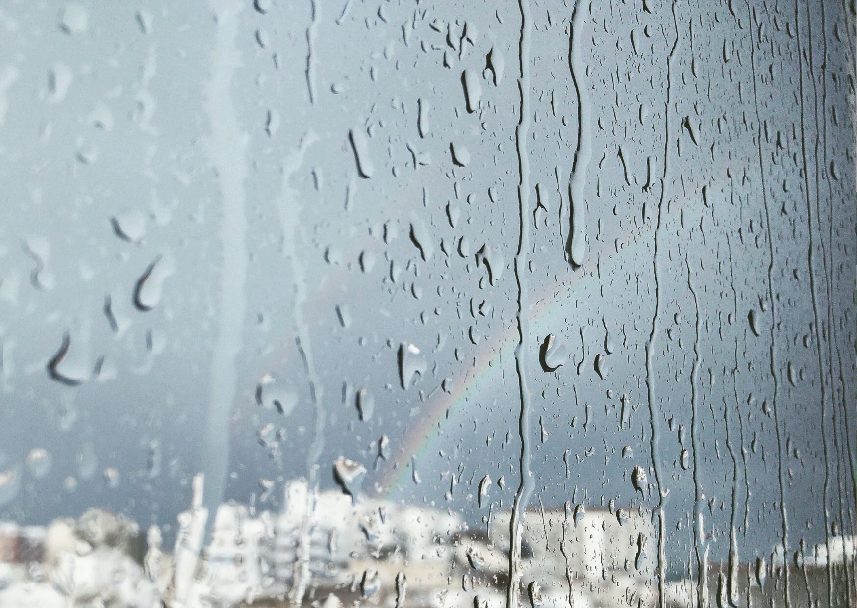 梅雨の晴れ間の紫外線はなぜ要注意？梅雨だからこそ油断できないワケを気象予報士が解説