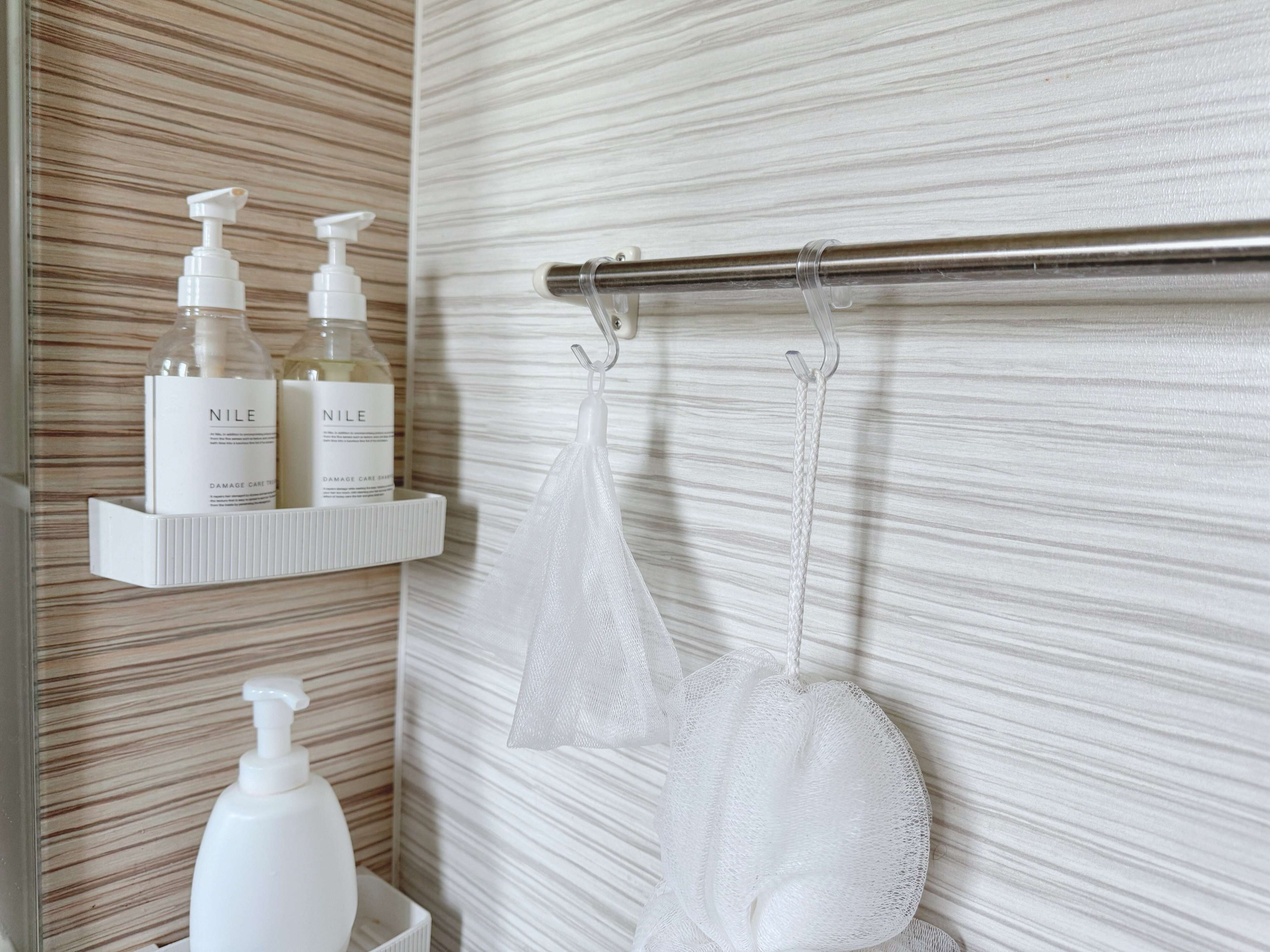 飛ぶように売れている【セリア】「お風呂に引っかけられる」超優秀人気グッズ3選