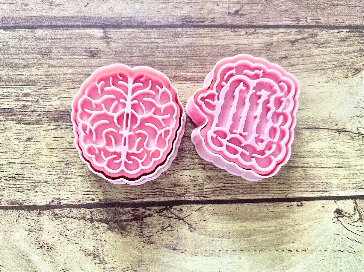 【セリア】子どもがよろこぶ！ヤバかわクッキー型がおもしろい！