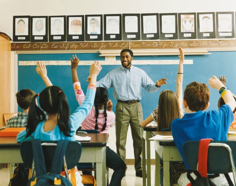 日本とアメリカの小学校で小6娘が感じた「違い」。想定外に重い内容に3.1万人が衝撃を受ける