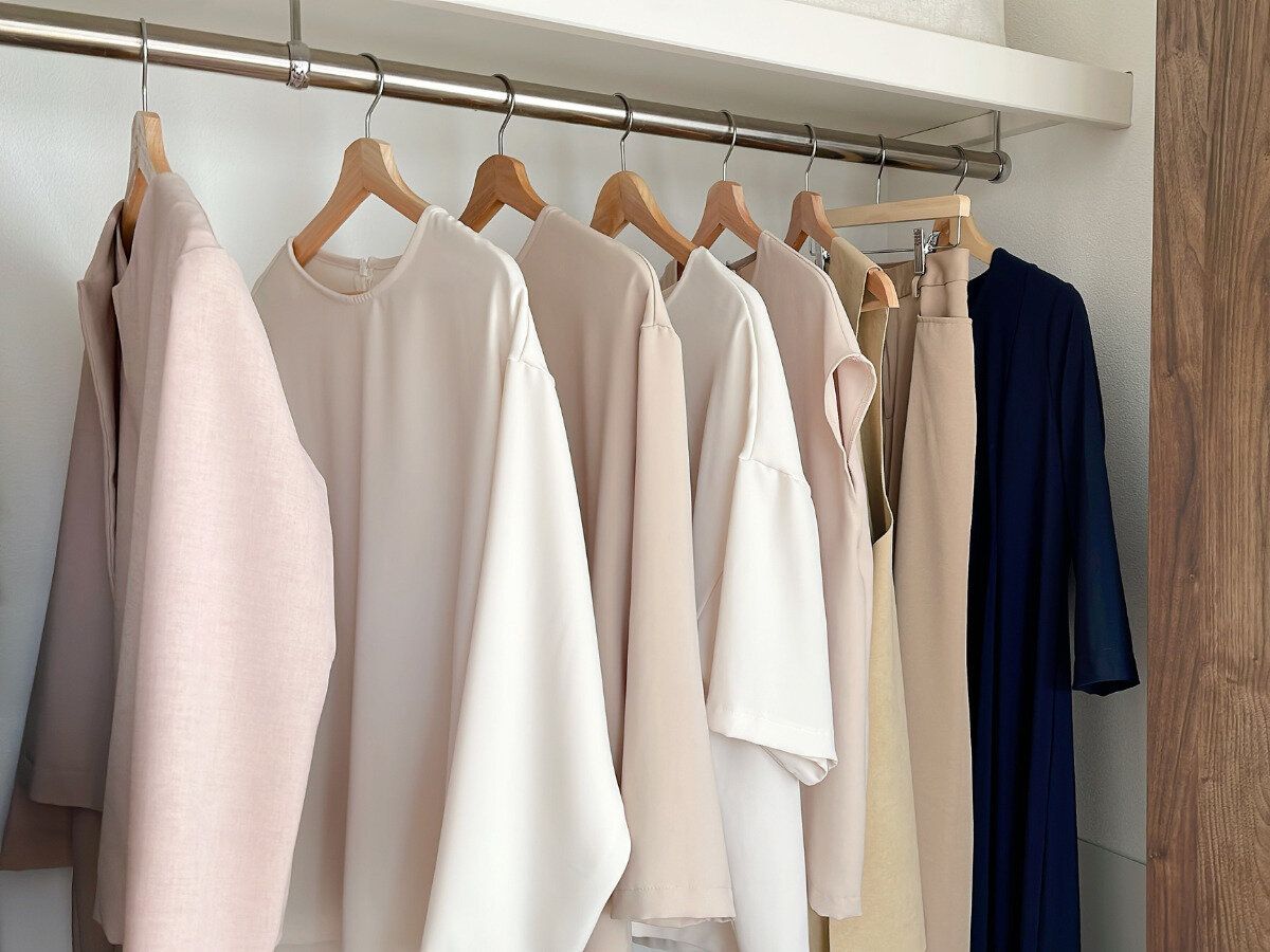 【ミニマリスト】100着からワンシーズン10着へ！服が多いと生じること3選