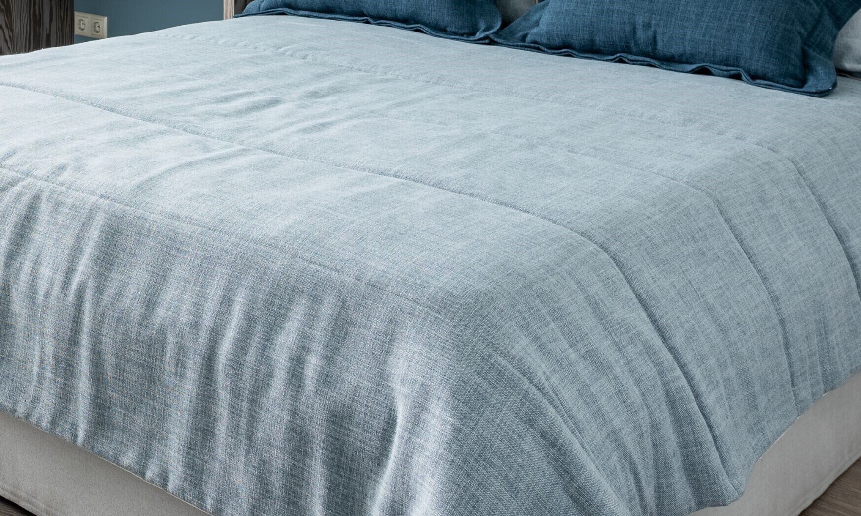 ふとんのジメジメ・悪臭は天日干しで解決しない！梅雨時期の盲点と対策を気象予報士が解説