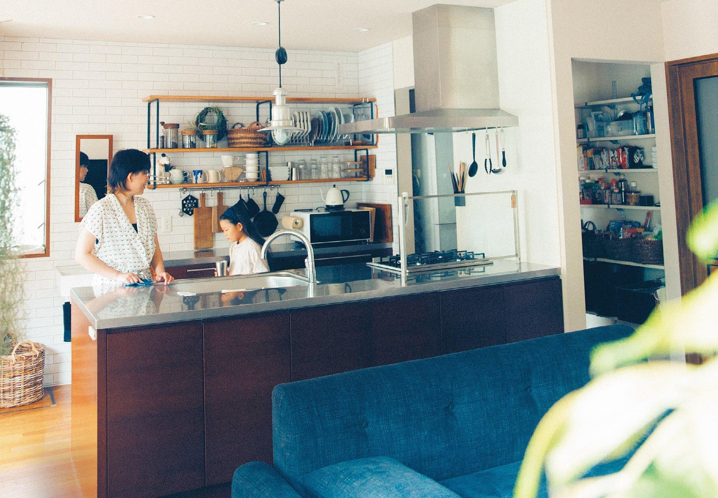 【整理収納アドバイザーが実践】いらない物に対して「自分ツッコミ」すれば捨てられる！