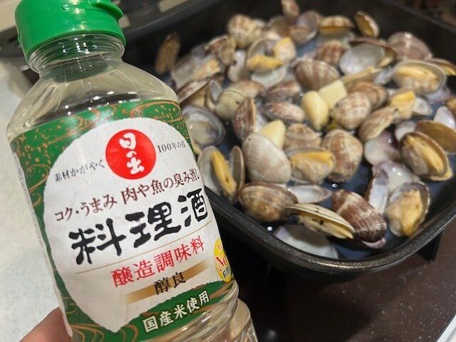 【料理酒の裏技】これ知ってる？？調味料以外にも驚きの使い方があるんです！