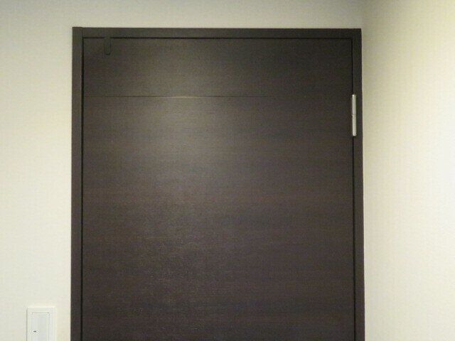 狭い玄関を効率よく使う！元汚部屋主婦のかけるorかけない収納