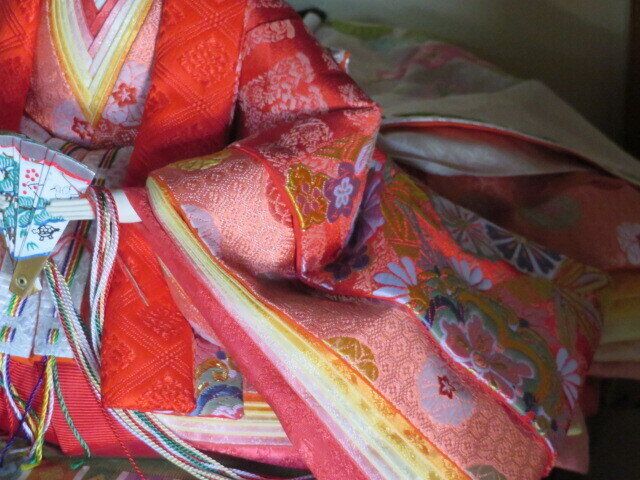 古文教師が語る！『源氏物語』の姫君は十二単を着ていない