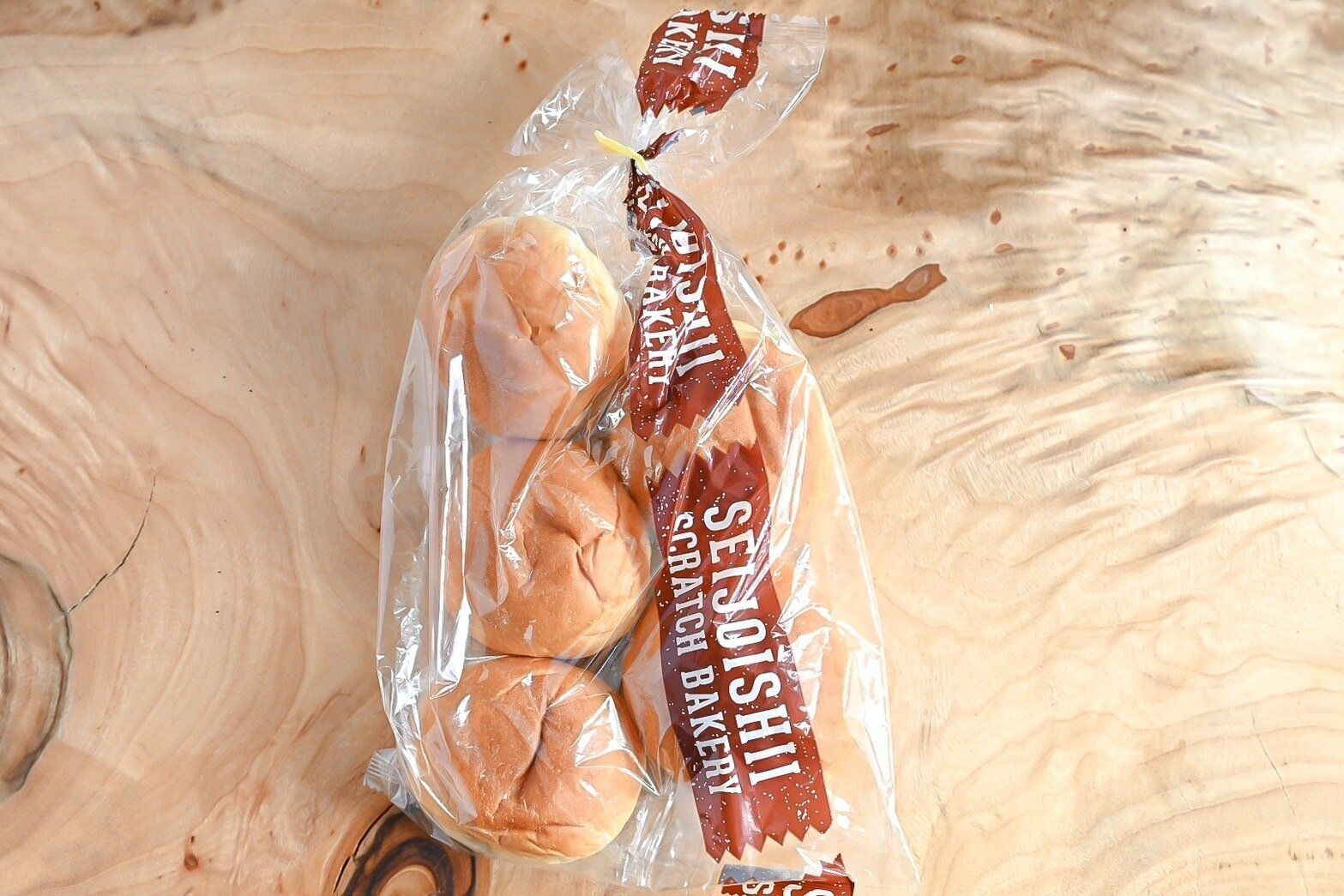 【成城石井】パン屋さんのクオリティ！子どもから大人までOK♪マスカルポーネのバターロール＆サンドイッチアレンジ3選