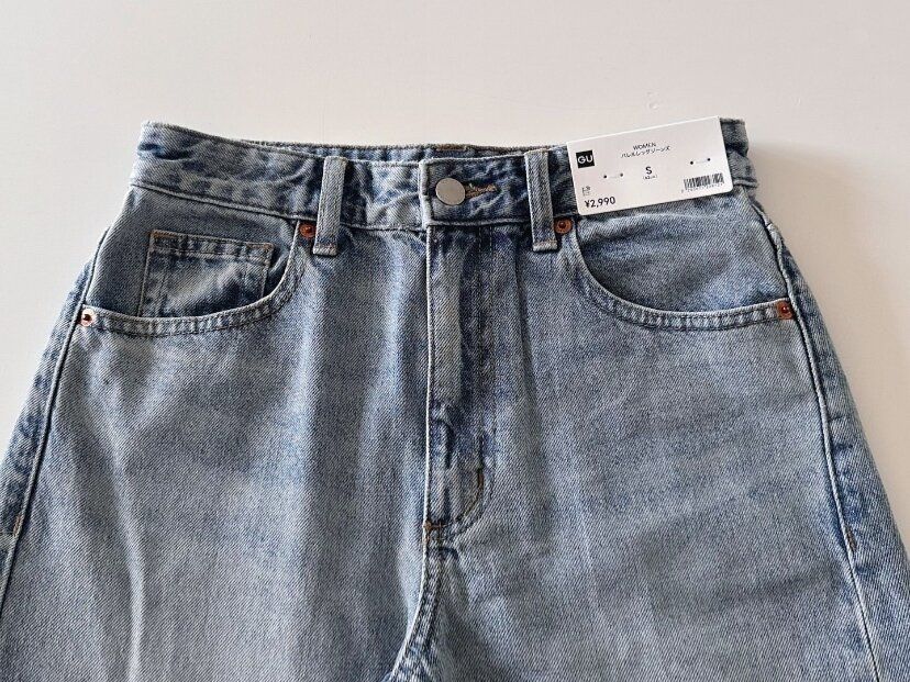 【GU】SNSで話題沸騰！トレンド大本命「バレルレッグジーンズ」って知ってる？