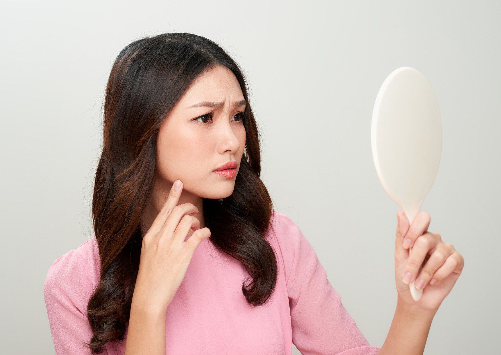 あなたは大丈夫!?夏にシミが増える人のNG生活習慣