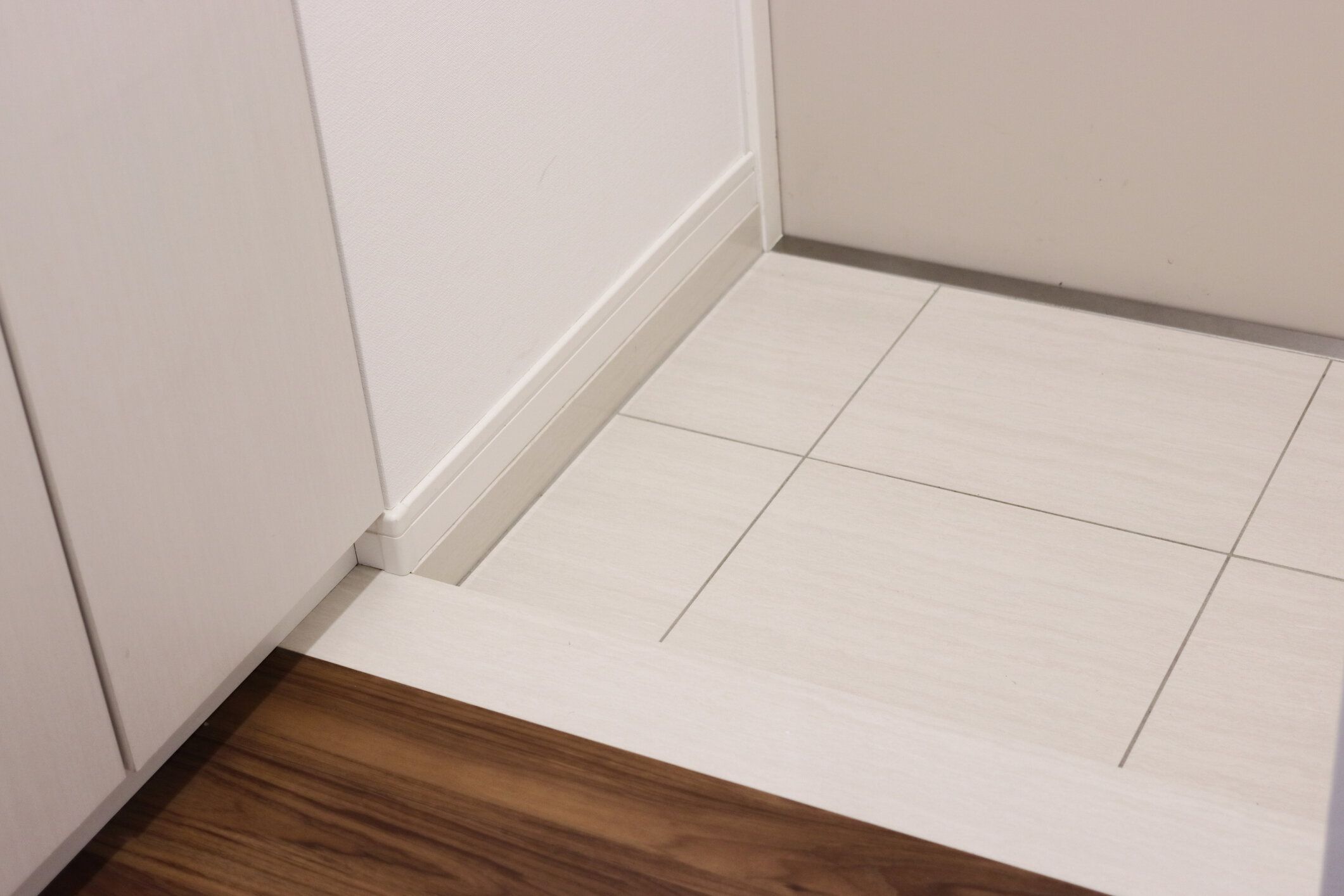 「玄関」が汚くなり始めるときのサインを年間500件の家事代行をこなす家事のプロが解説