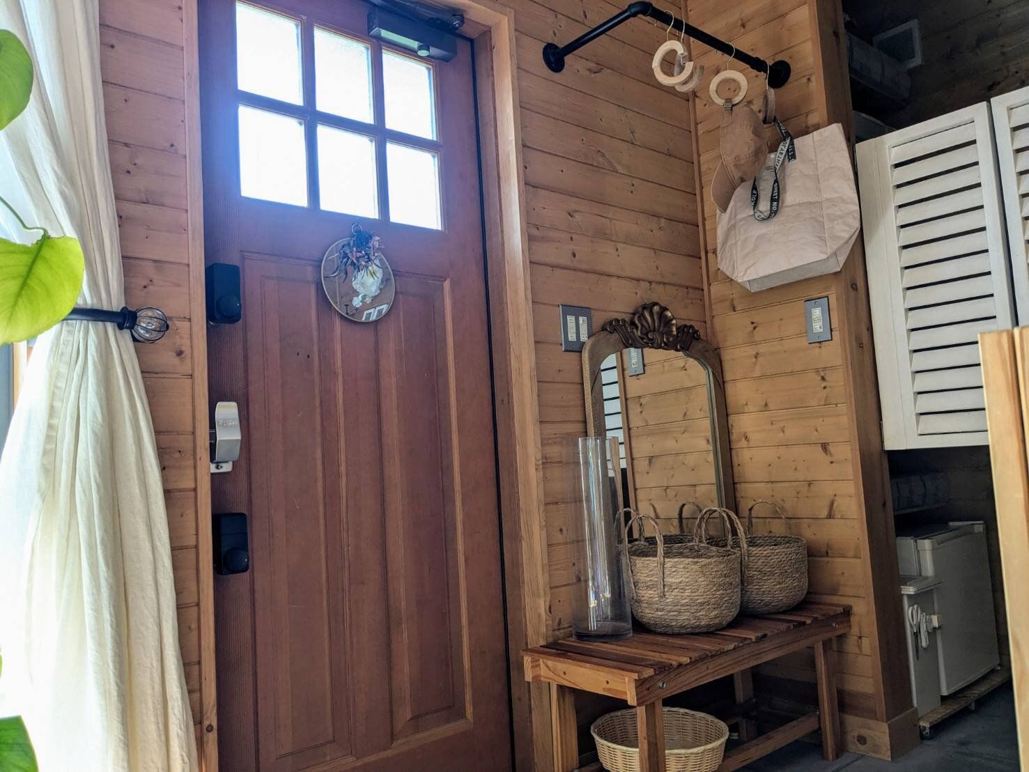 【賃貸OK】アナログドアが憧れのオートロックに大変身！全世代にメリットありの『SwitchBot』