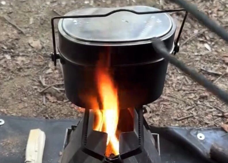 お値段以上！【ワークマン】「乗り換えよう」「熱中症対策に」おすすめキャンプアイテム3選