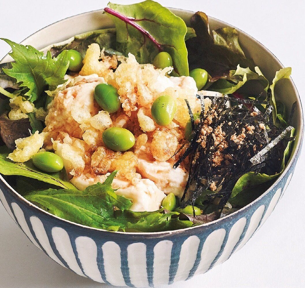 潔し！ご飯の上にいつもの食材をのっけるだけのどんぶりレシピ