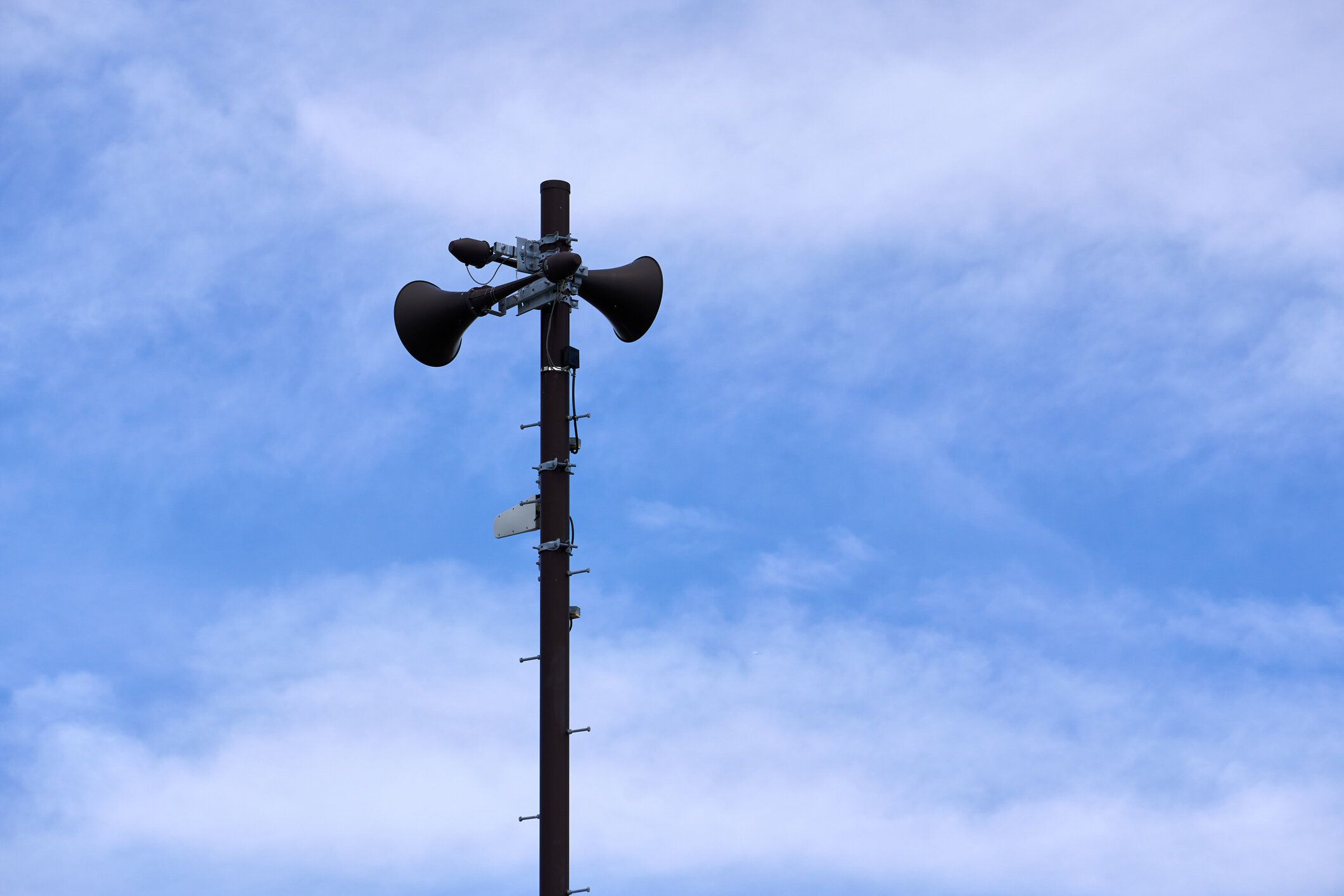 後悔したこと【備えておくべきだった】被災経験者に聞く、災害時に本当に必要なモノやコトとは？