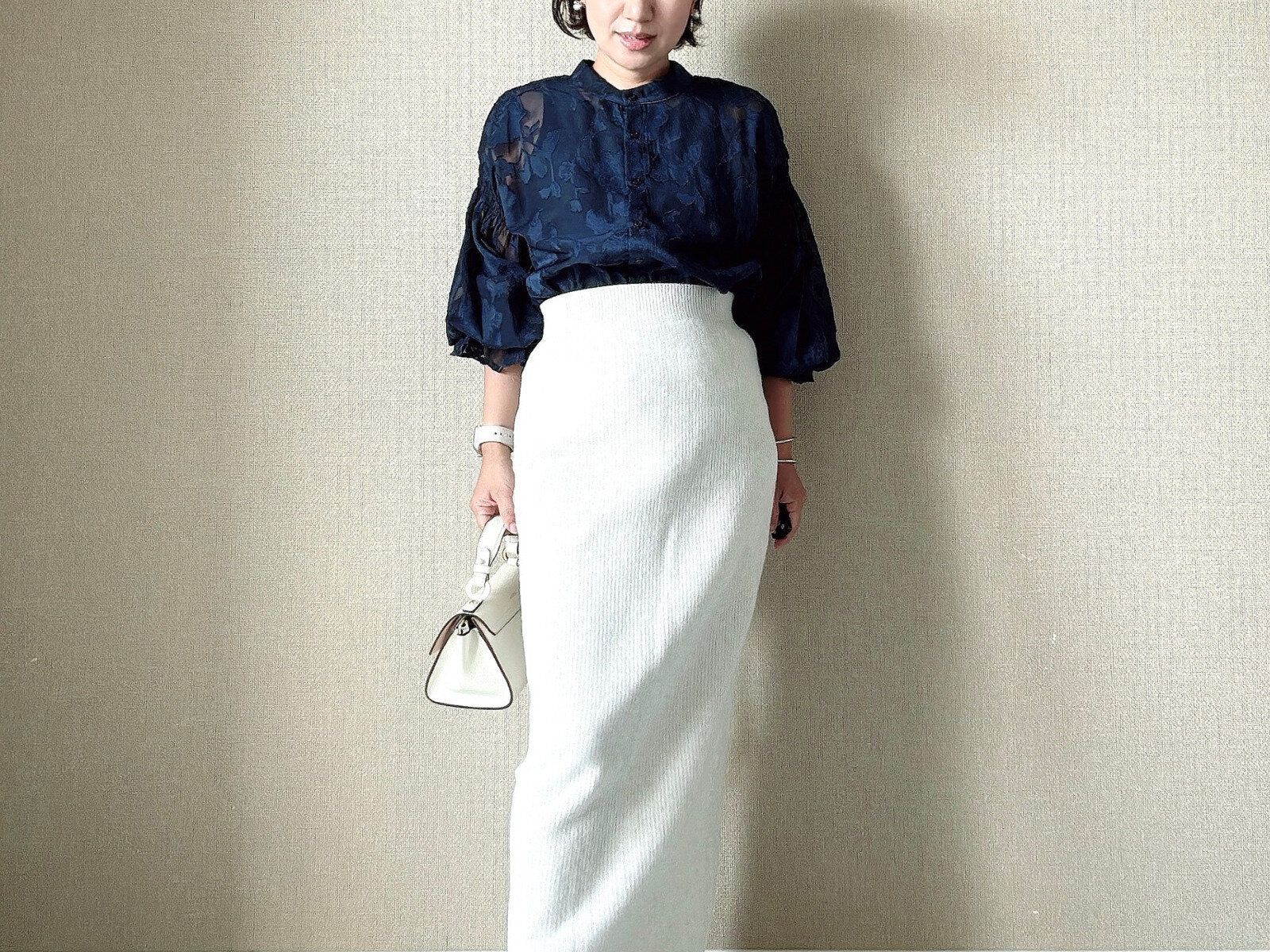 【ユニクロ】神スカートに認定します！立体感のあるニットスカートのシルエットが美しすぎる