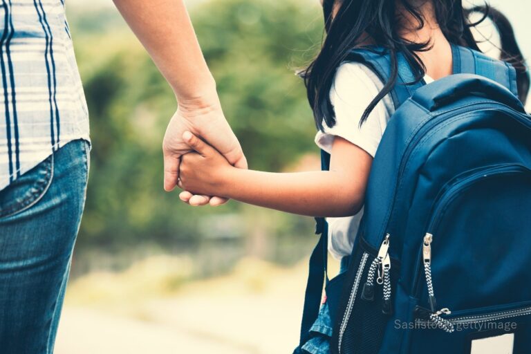 元不登校ママの私が伝えたいたった1つのこと「学校に行きたくない子とそのママへ」