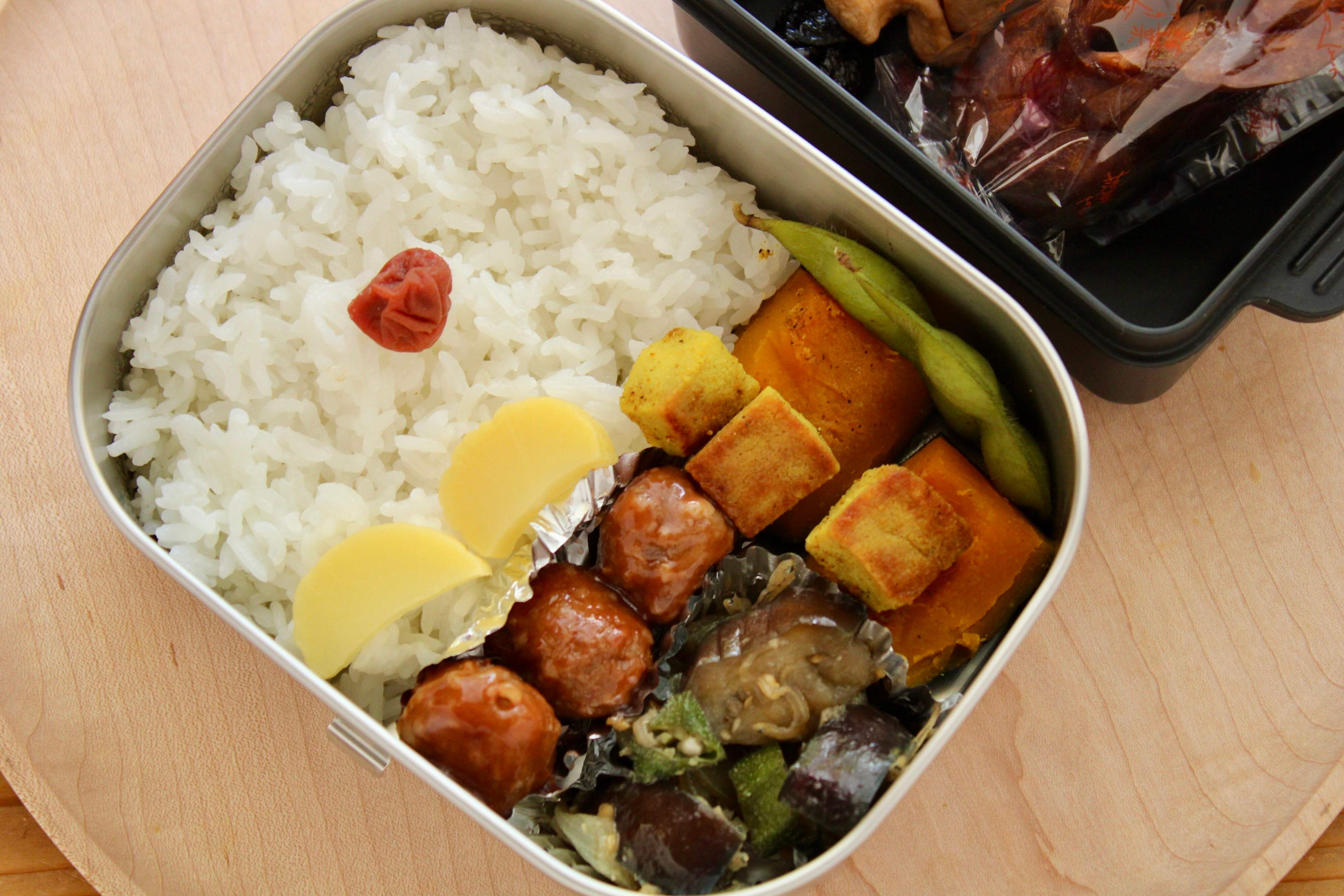 市販のおかずにたよっても大丈夫！お弁当のバランスをよくするコツ3選