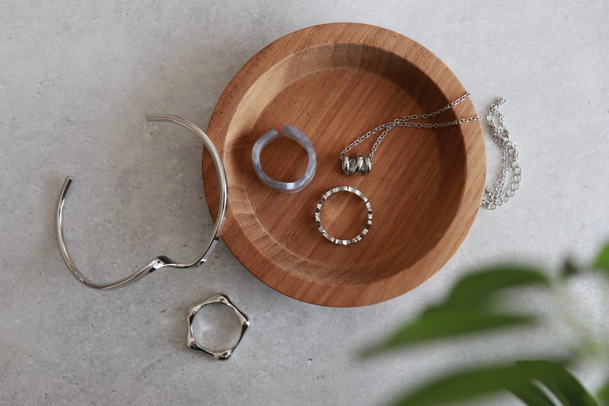 【セリア】これで110円ってウソでしょ!?セリアのプチプラアクセサリーが高見えすぎて買わないと損なレベル