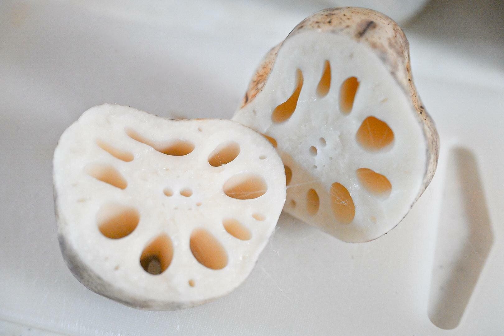 【旬食材】れんこんは状態によって保存方法が違うから注意して！＆副菜・主菜・主食のおすすめれんこんレシピ3選