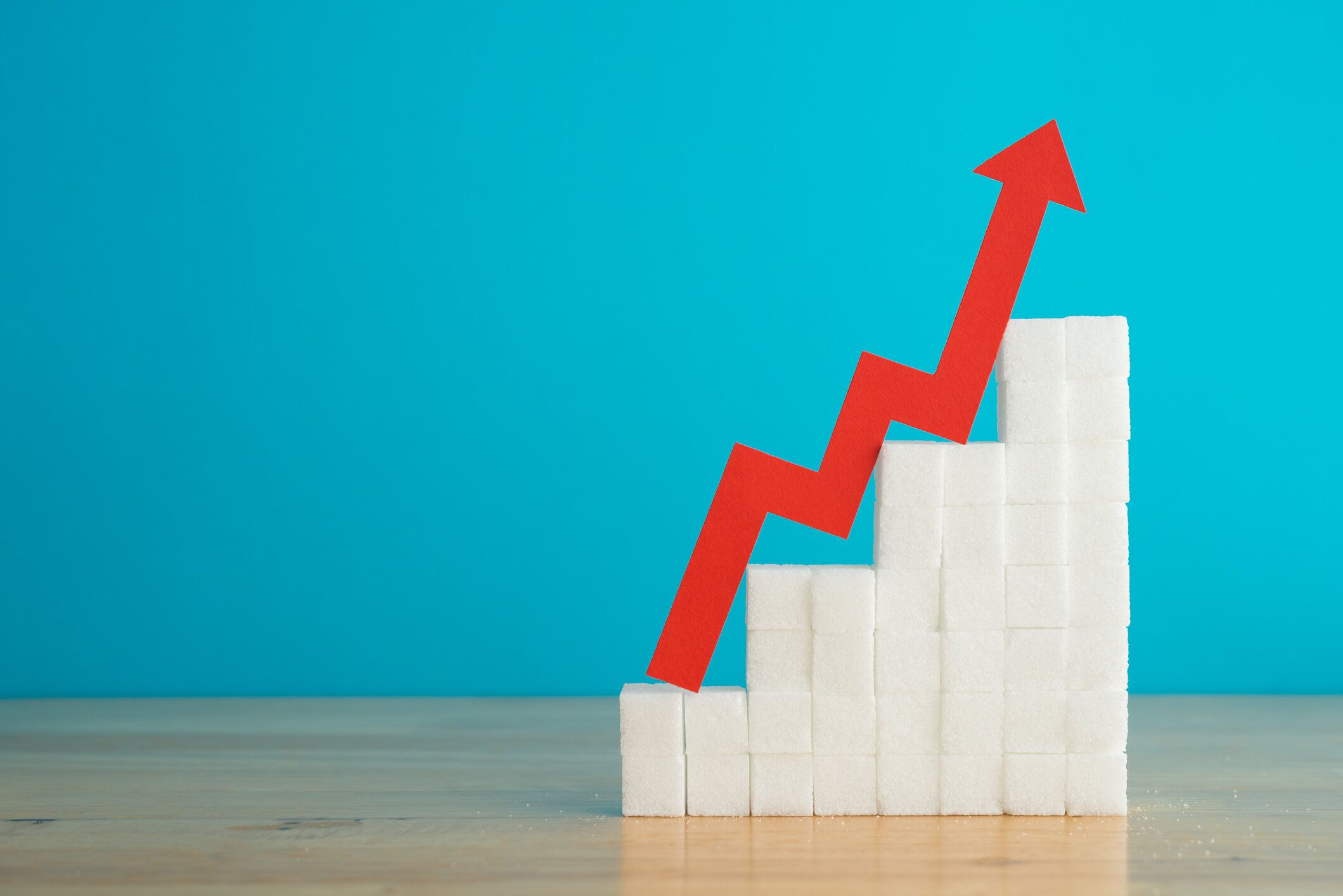 【医師監修】血糖値スパイクとは？食後に注意！原因と予防をわかりやすく解説