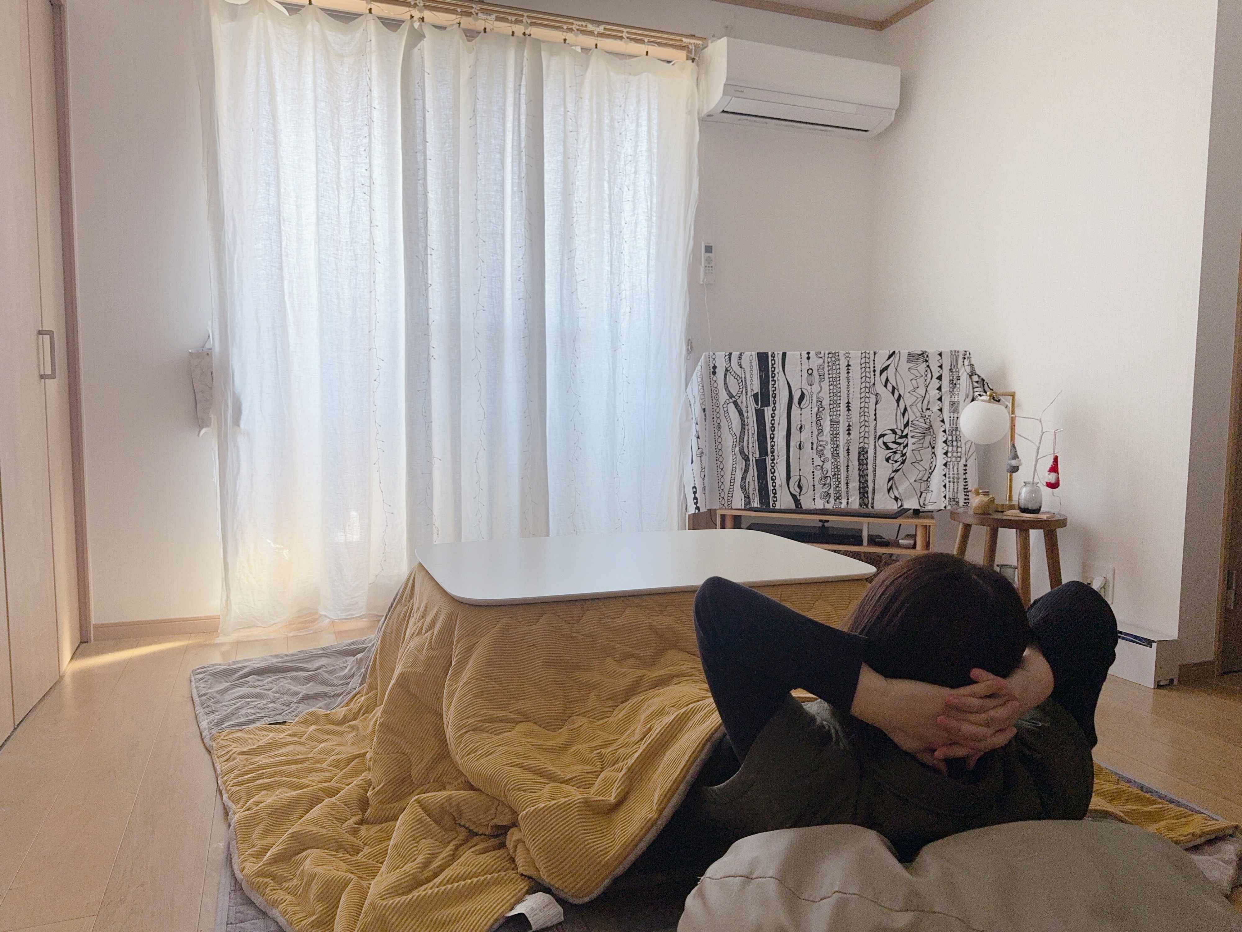 【こたつ生活6年目のシンプリスト】場所をとる・掃除がしにくい・動けないの3大デメリットの解決策