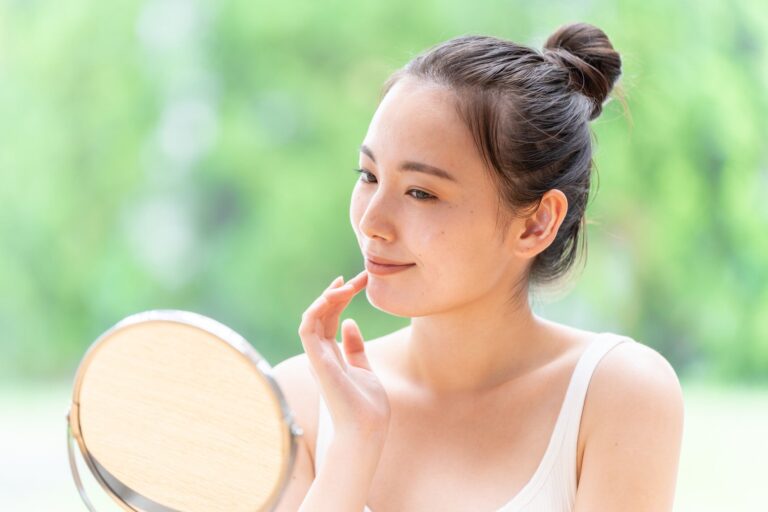 【医師監修】BBクリームとは？CC、DDクリームとの違いや正しい使い方、選び方を解説