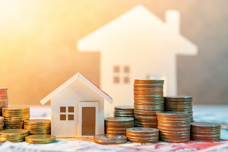 お金のプロがこの1年やったこととは？物価高対策や投資銘柄まで全部聞きました！