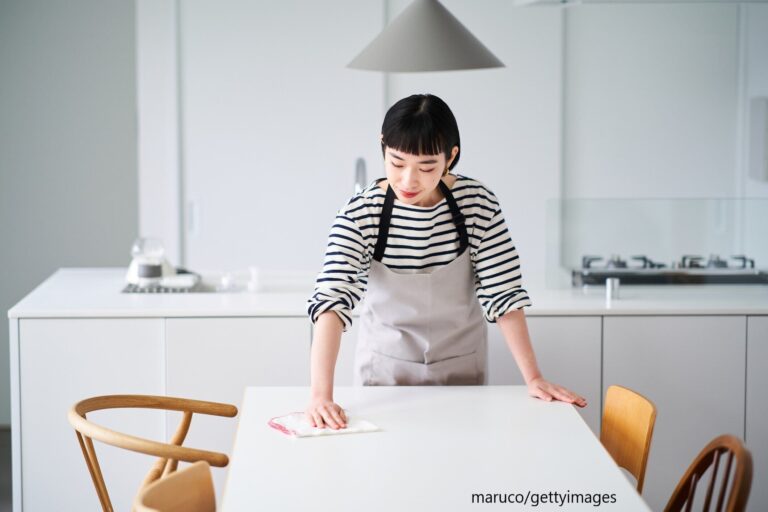捨てるの待って！じつは掃除に使える意外な日用品