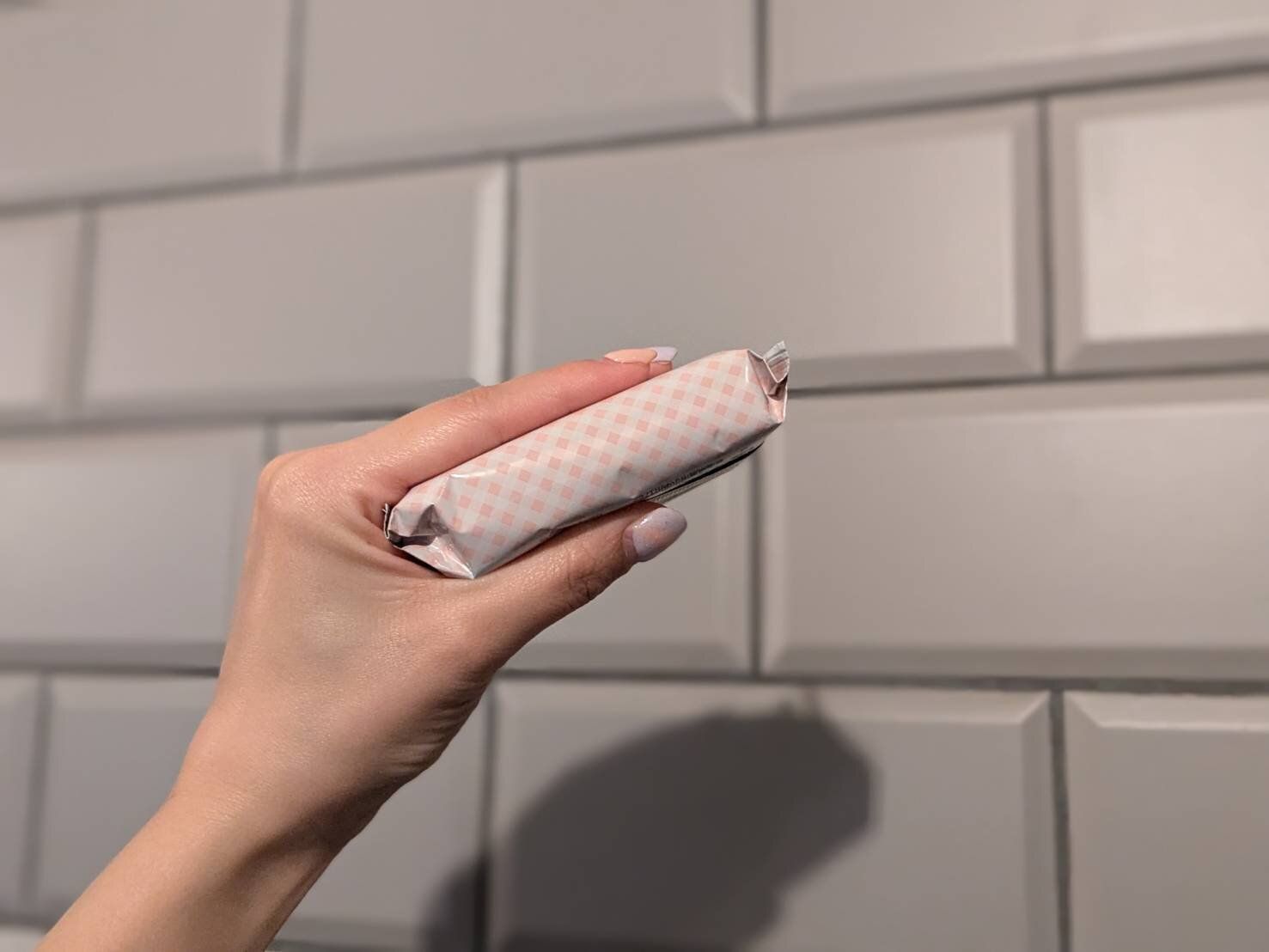 【セリア】欲しかったのはミニサイズ！衛生的なおしぼりなら「ウェットシート」